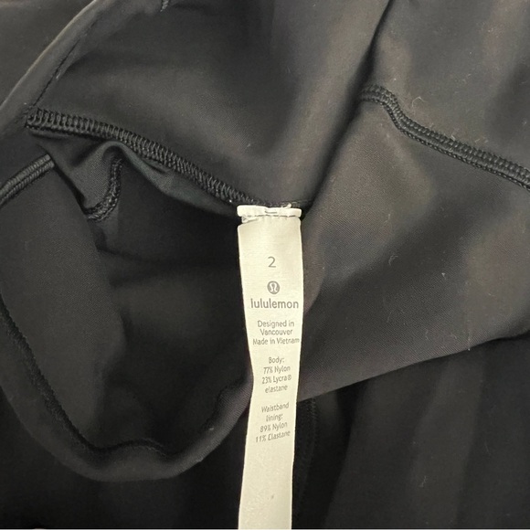 Lululemon Fast and Free Leggings 25” - Picture 2 of 4